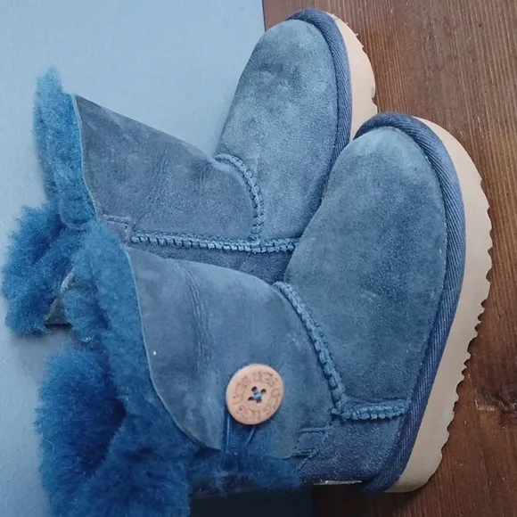 UGG  toddler boots