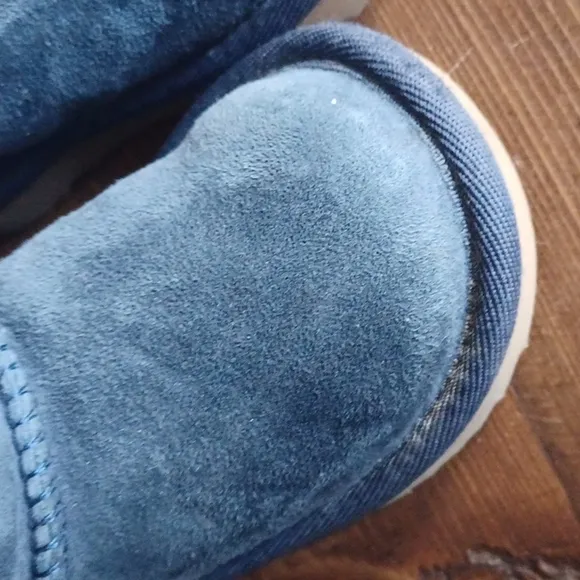 UGG  toddler boots