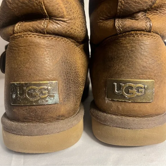 UGG Women's 8 Kensington Double Buckle Moto Boot Brown Leather Sherpa Lined