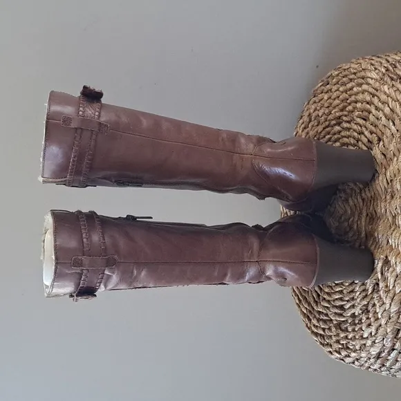 UGG Womens Maxene Brown Leather Sheepskin Lined‎ 3&quot; Wedge Tall Boots Zipper Sz.8