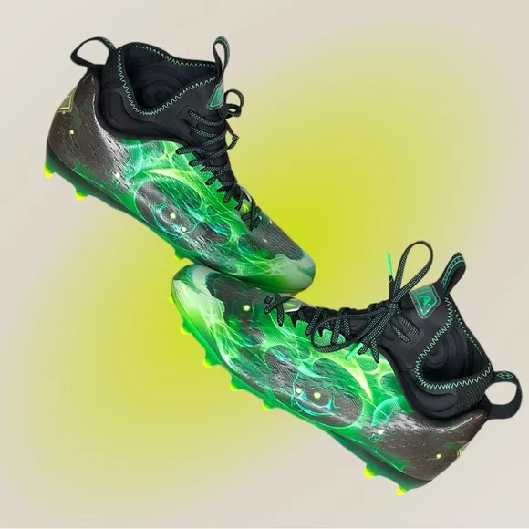 Under Armour Green Sneakers with Skull Design Men’s Size 12