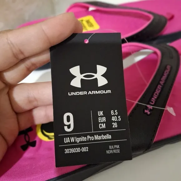Under Armour Marbella Pink Thong Sandals Size 9