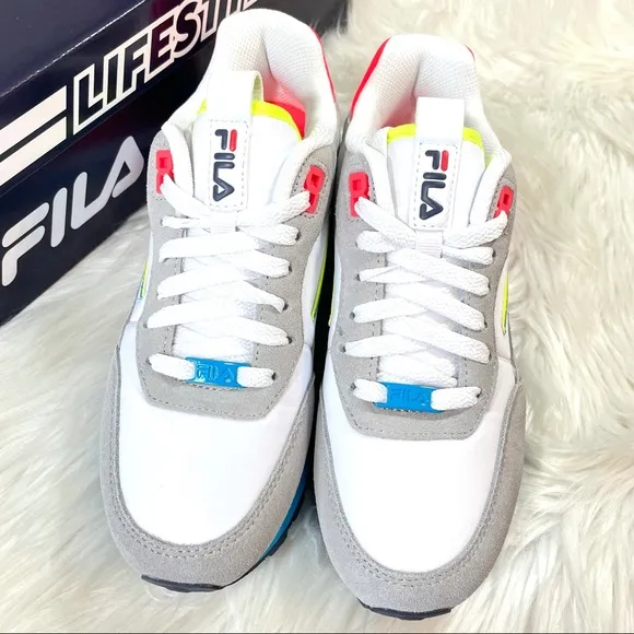 Urban Outfitters Fila Serca Sneaker RARE