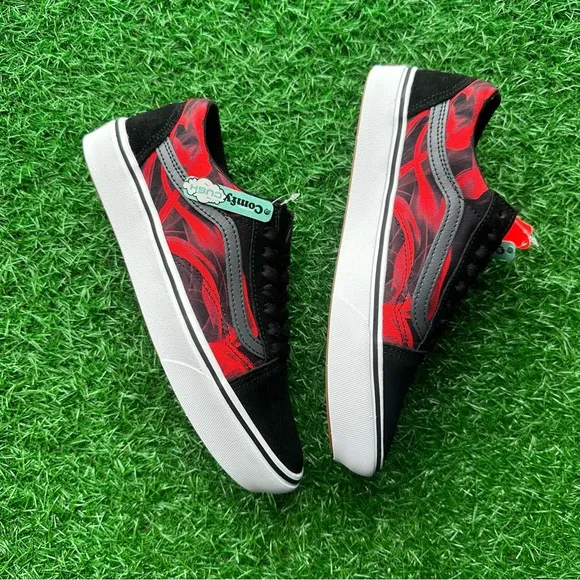 Vans Comfycush Old Skool After Dark Black / Red