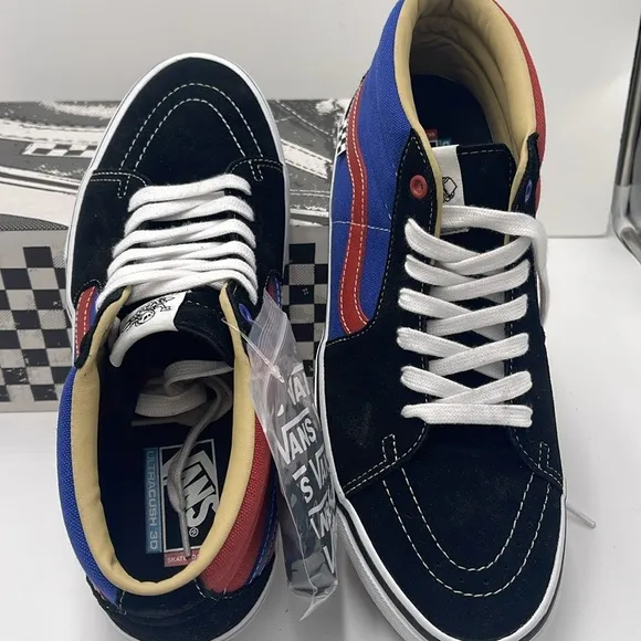 Vans Men’s lHigh-Top Sneakers with Red and Blue Accents Skate Grosso Mid(Univer