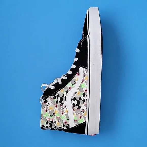 Vans Sk-8 Hi &quot;Checker Cubes&quot; Sneakers