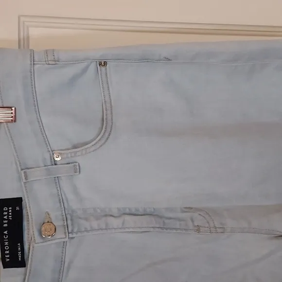 VERONICA BEARD CARLY KICK-FLARE JEAN RAW HEM IN ASPEN
