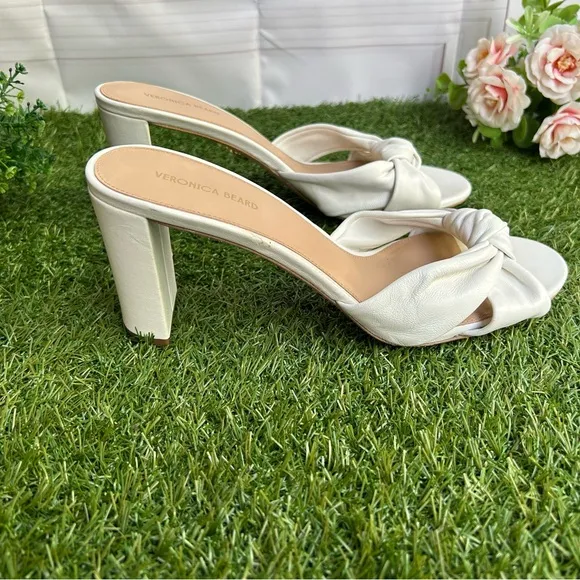 VERONICA BEARD Ganita Knot-Front Sandal$550 Sz 10.5 gently usedColor:Coconut