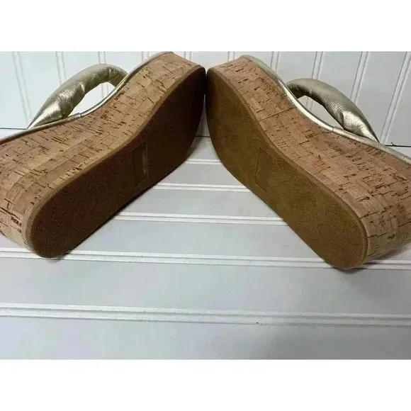 VERONICA BEARD Geno Cork Wedge Sandals Thong Shoes Gold 9M NEW