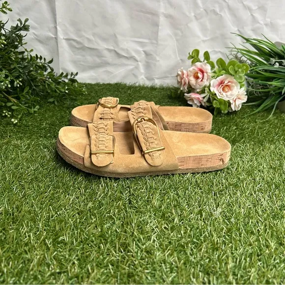 Veronicas' FavoritesPaige Buckle Sandal Desert$295 women size 6.5 new