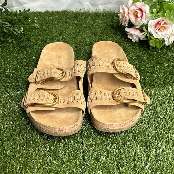 Veronicas' FavoritesPaige Buckle Sandal Desert$295 women size 6.5 new