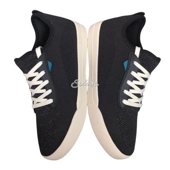 Vessi Weekend Asphalt Black on Off White Waterproof Dyma-Tex Knit Sneaker Mens 9