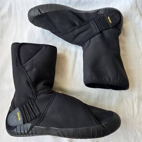 Vibram Furoshiki New Yorker Mid Wrap Fleece Lined Boots Black Size Women's 8.5-9