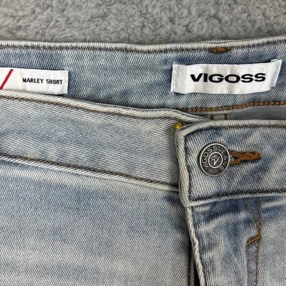 Vigoss Marley Midrise Distressed Shorts Plus Size LIght Wash Size 24W NWT