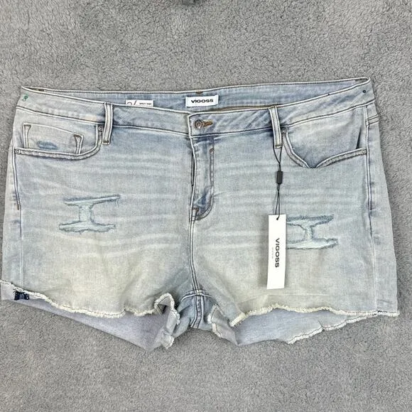 Vigoss Marley Midrise Distressed Shorts Plus Size LIght Wash Size 24W NWT