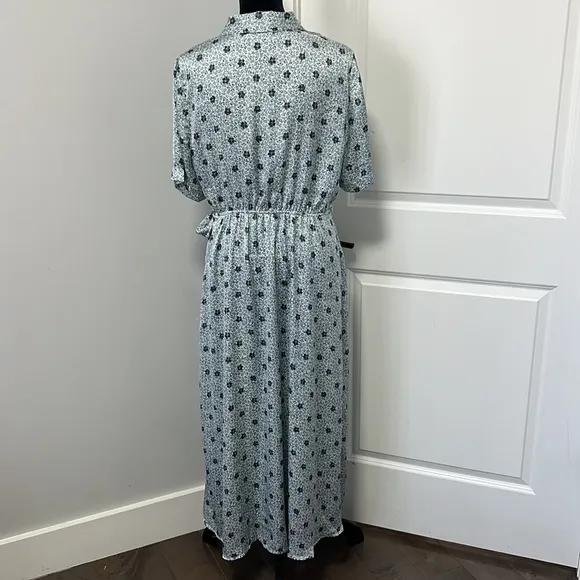 Vince Camuto Light Blue Leaf Print Elbow Length Sleeves Wrap Maxi Dress Large