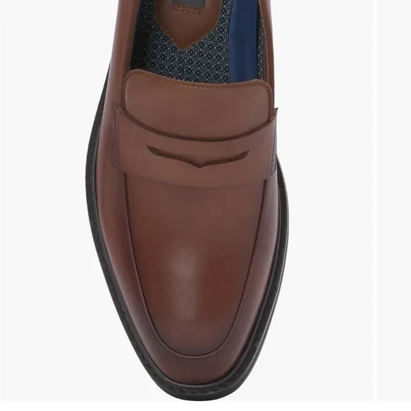 Vince Camuto Size 12 Ivarr Penny Loafer