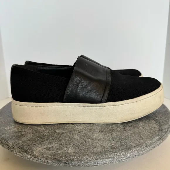 Vince Ward Knit Black Round Toe Slip On Sneakers 9.5
