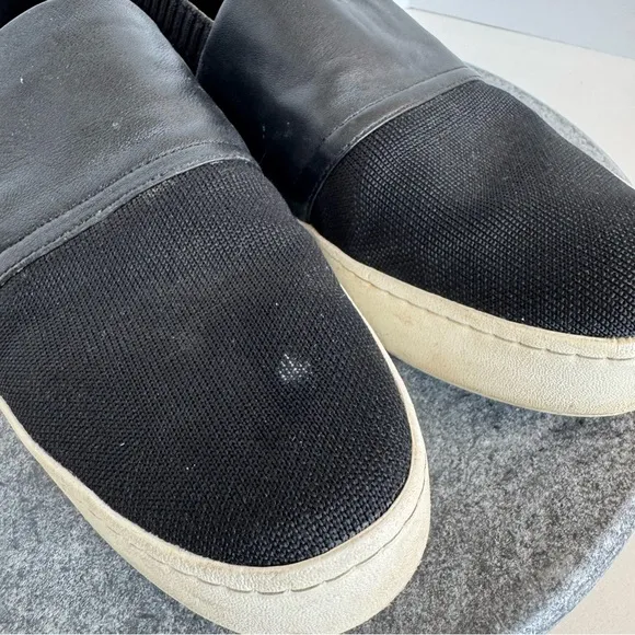 Vince Ward Knit Black Round Toe Slip On Sneakers 9.5