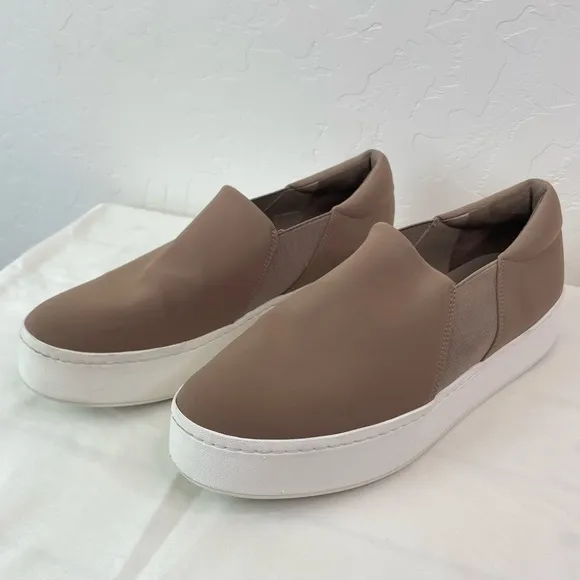 Vince Women’s Warren Slip On Suede Loafer Sneaker Shoes Size 8.5 Hazelstone Grey
