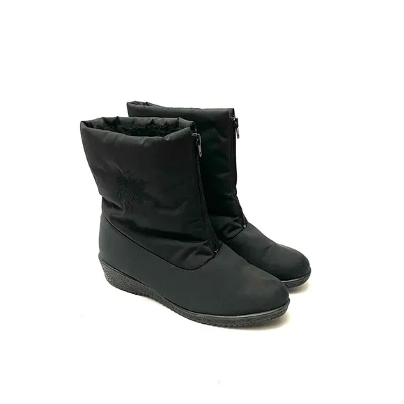 Vintage 1980s black nylon fleece lined snow boots