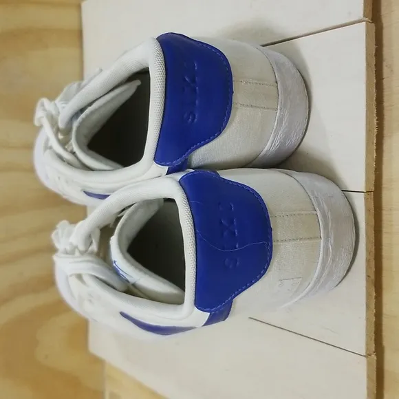 Vintage 1980’s Nike Lady All Court w/LB size 13 Mens