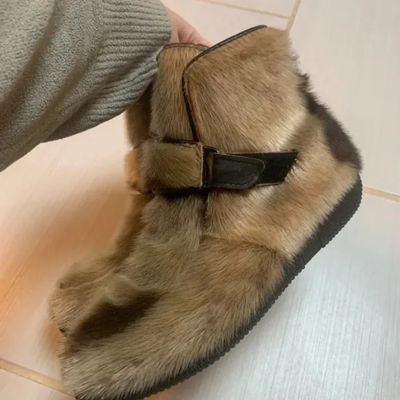 Vintage Blondo Fur Skin Ankle Boots Fleece Velcro 8