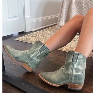 Vintage Frye Green Leather Billy Pointed Toe Ankle Boots Size 9