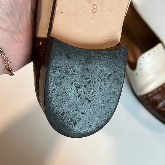 Vintage - HAROLDS, beige/brown leather flats, 9