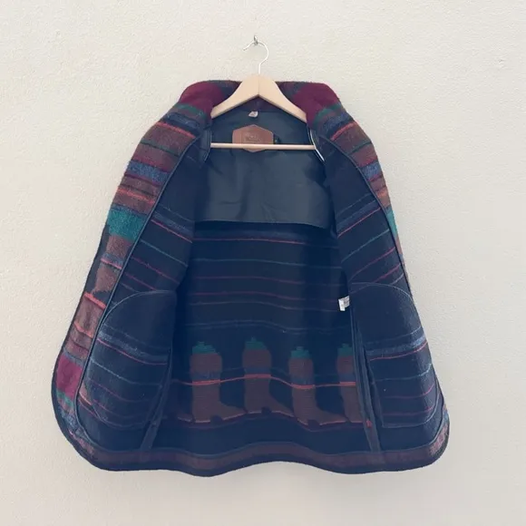Vintage Woolrich Barn Jacket Chore Serape Country Western Woven Tapestry Red M