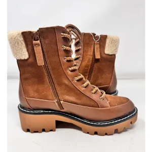Violet and Red Alexa Brown Suede Fleece Trim Lug Combat Boots Size 6.5 NWOB