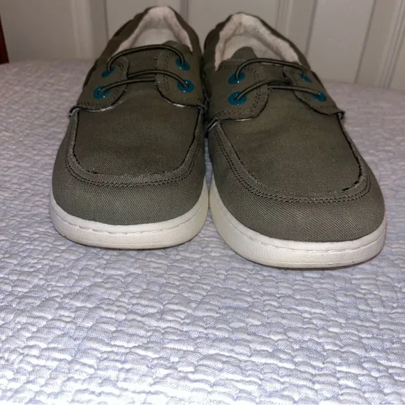 Vionic Beach Skipper Boat Shoes • Loafers