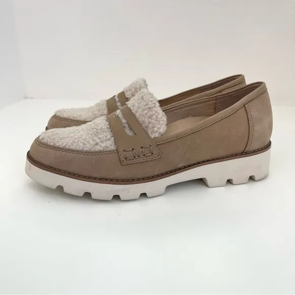 Vionic Cheryl Faux Fur Sherpa Beige Cream Neutral Fuzzy Slip On Loafers Size 7