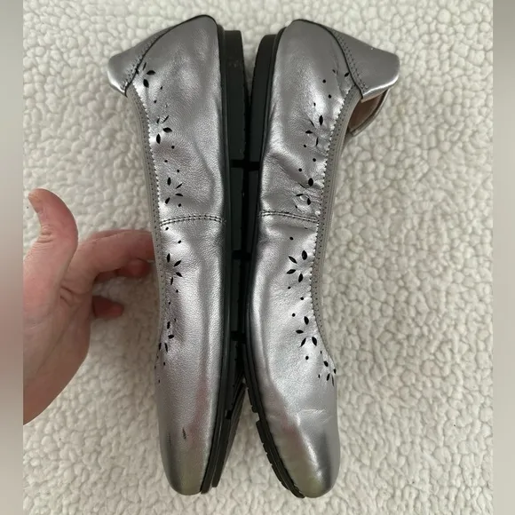 Vionic Leather Metallic Silver Perforated Geneva Ballet Flats
