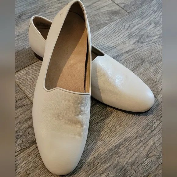 Vionic WILLA II Comfort Slip On Loafer Shoes Leather Removable Footbed Cream