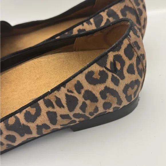 Vionic Women’s Size 7.5 Willa Tan Leopard Cheetah Slip On Loafers Flat Shoes