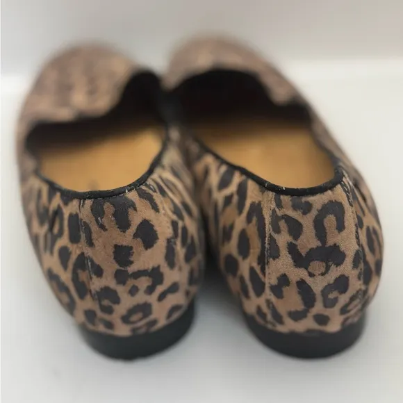 Vionic Women’s Size 7.5 Willa Tan Leopard Cheetah Slip On Loafers Flat Shoes