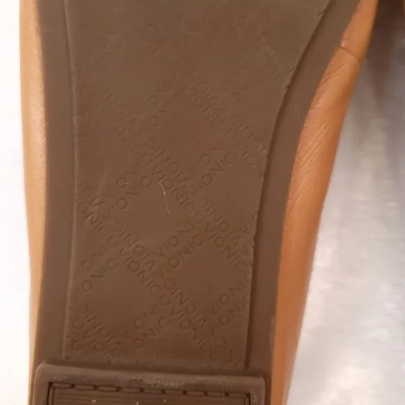 Vionic Zelda NPA Ballet Flats Snakeskin Print Bow Tan Macaroon Women 8.5