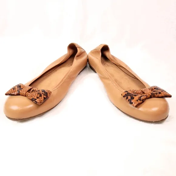 Vionic Zelda NPA Ballet Flats Snakeskin Print Bow Tan Macaroon Women 8.5