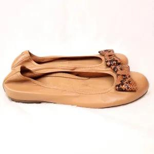 Vionic Zelda NPA Ballet Flats Snakeskin Print Bow Tan Macaroon Women 8.5