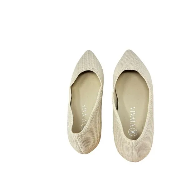 Vivaia Cream Pointed Toe Flats Career Business Office Capsole Womens 36 US 5.5-6