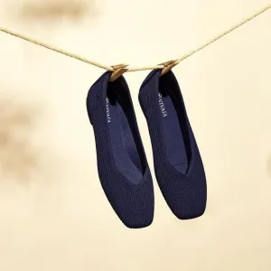 VIVAIA Square-Toe V-Cut Flats (Margot 2.0) navy EU39M US8‎