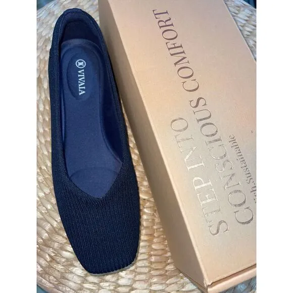 VIVAIA Square-Toe V-Cut Flats (Margot 2.0) navy EU39M US8‎