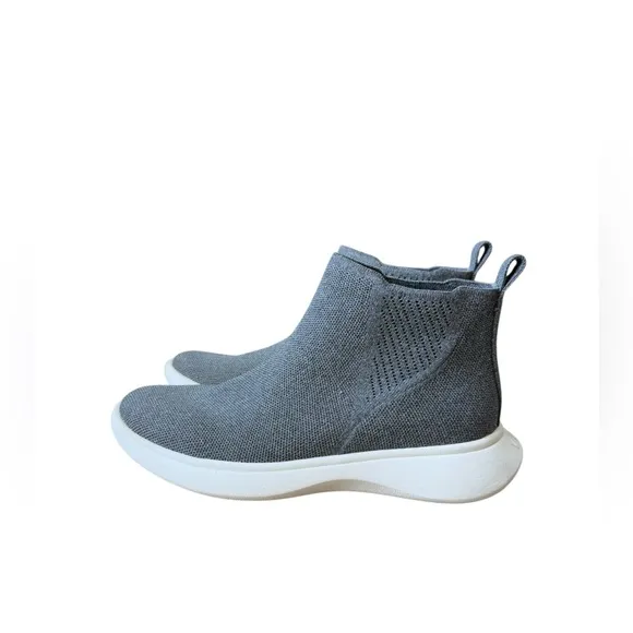 Vivaia Urban Slip On Mesh Bootie Sneakers Size US 7