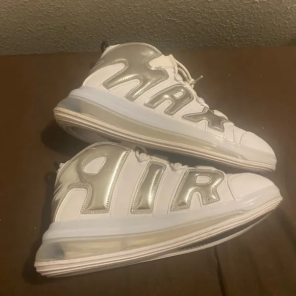 White and Silver High-Top Sneakers Air Max 720 QS Chrome fit women size 13