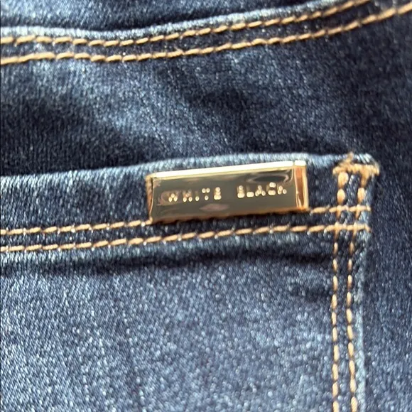 White House Black Market, The Boot, Size 4P