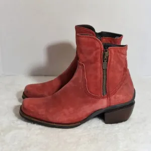 Wolky Alpine Red Distressed‎ Leather Double Zip Square Toe Ankle Boots