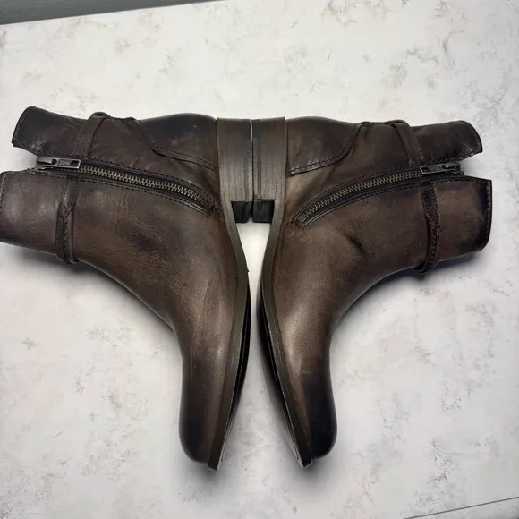 Women's Frye Melissa Short Seam Leather Ankle Boots Size 7 Slate