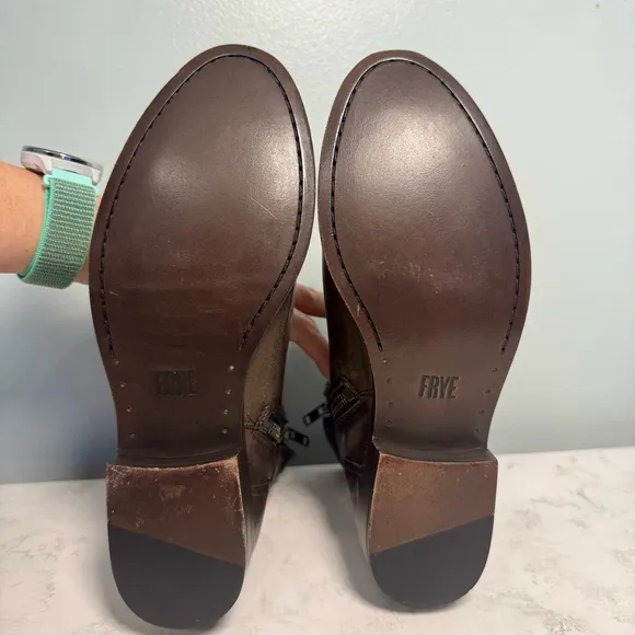 Women's Frye Melissa Short Seam Leather Ankle Boots Size 7 Slate