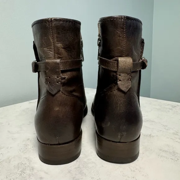 Women's Frye Melissa Short Seam Leather Ankle Boots Size 7 Slate